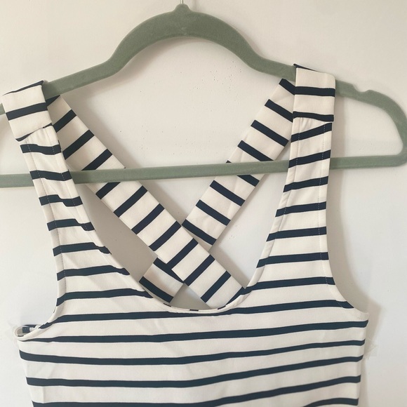 Zara Striped Dress with Criss Cross Back
Size XS - Picture 5 of 13